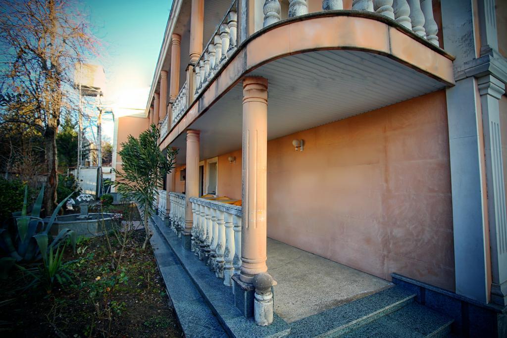 קוטאיסי Apartment Gardenia מראה חיצוני תמונה