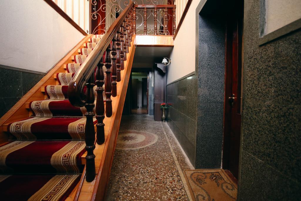 קוטאיסי Apartment Gardenia מראה חיצוני תמונה